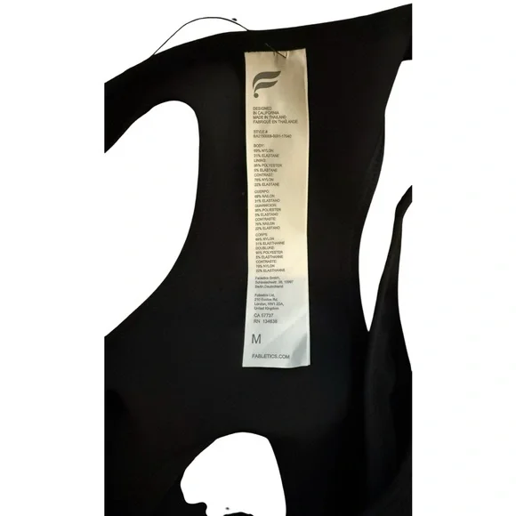 Fabletics Black Athletic Top - Picture 3 of 3